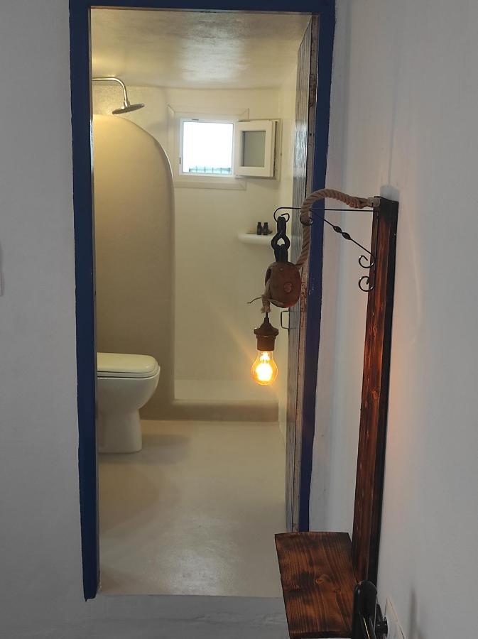 Отель Prickly Pear House Plaka  Экстерьер фото